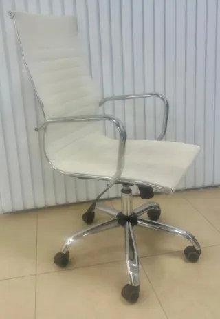 Sillas de Oficina Boss Ejecutiva Blanca