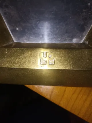 Cenicero hexagonal David Marshall