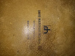 Cenicero hexagonal David Marshall