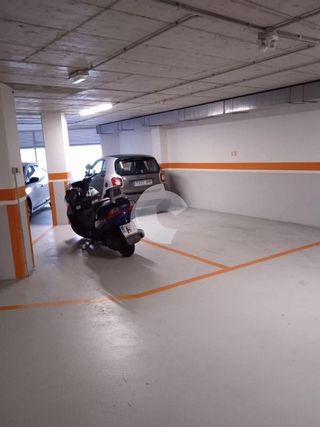 Garaje en venta en Falperra - Santa Lucía en Coruña (A)