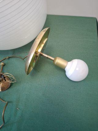 Lampada a sospensione globo vetro swirl anni '70