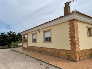 Chalet en venta en Onil