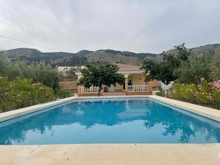 Chalet en venta en Onil