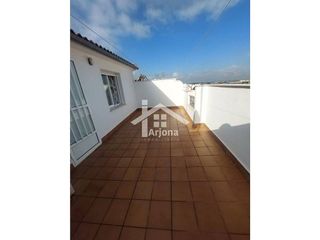 Casa en venta en Lucena