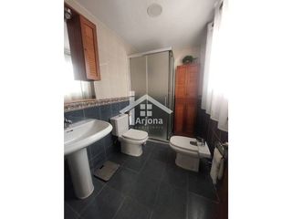 Casa en venta en Lucena