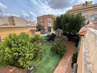 Chalet en venta en Novelda