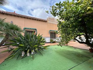 Chalet en venta en Novelda