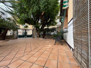 Chalet en venta en Novelda