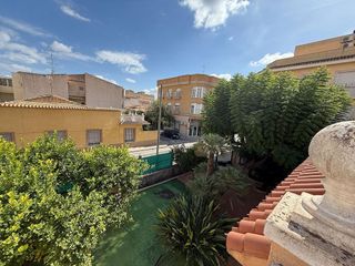 Chalet en venta en Novelda