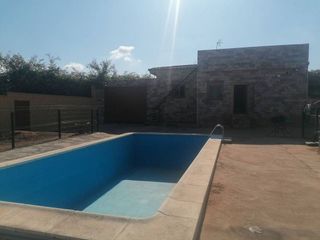Casa en venta en Carmona