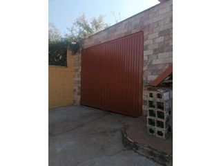 Casa en venta en Carmona