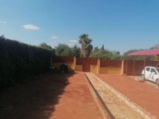 Casa en venta en Carmona