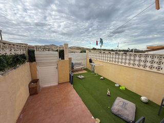 Casa adosada en venta en Monforte del Cid
