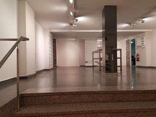 Local comercial en alquiler en Zona Teatro Campoamor en Oviedo