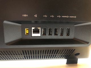 ORDENADOR TODO EN UNO LENOVO + TECLADO Y RATON