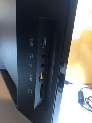 ORDENADOR TODO EN UNO LENOVO + TECLADO Y RATON