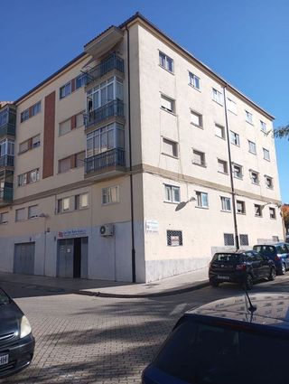 Local comercial en venta en Pizarrales en Salamanca