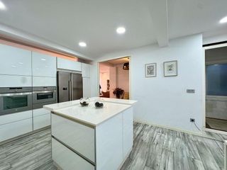 Piso en venta en Praza España - Casablanca en Vigo