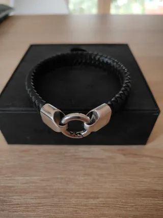 Pulsera Viceroy Cuero Trenzado Negra y Plata