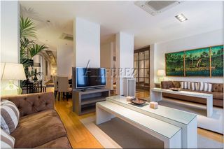 Piso en alquiler en Recoletos en Madrid