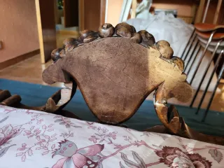 Cama antigua de madera con mesillas 1,35 x 1,90 m