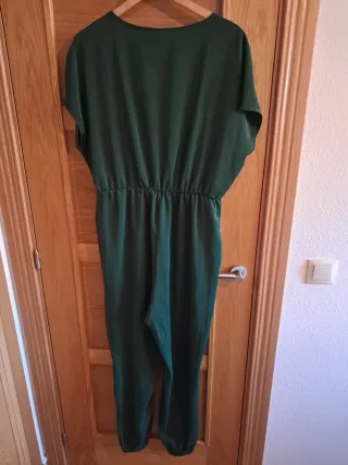 Mono verde manga corta