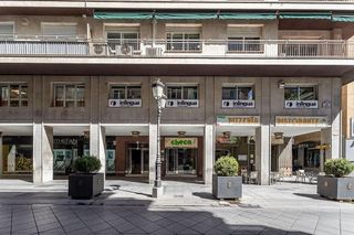 Oficina en venta en San Matías - Realejo en Granada