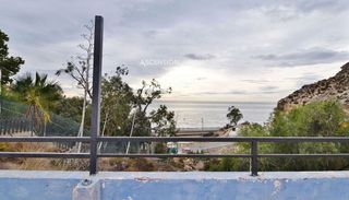 Local comercial en venta en Castell del Rey en Almería