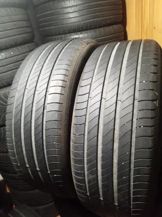 Pareja de Neumáticos Michelin 225/55 R 18