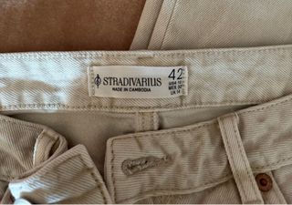 Pantalón Stradivarius D92