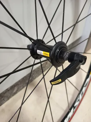Ruedas Mavic Cosmic 30mm Alum Carretera.