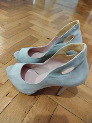 Scarpe tacco alto Cafè Coast numero 37 beige