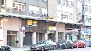 Local comercial en venta en Gamonal en Burgos
