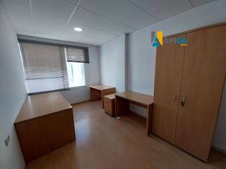 Local comercial en venta en San José - Varela en Cádiz