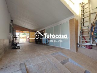 Chalet en venta en Montequinto en Dos Hermanas