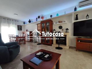 Chalet en venta en Montequinto en Dos Hermanas