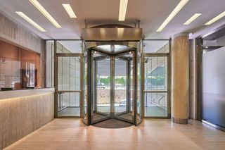 Oficina en alquiler en El Viso en Madrid