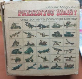 BARCOS, AVIONES, MAQUINAS DE GUERRA