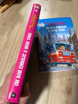 Un bon embolic a Nova York: Tea Stilton 6.