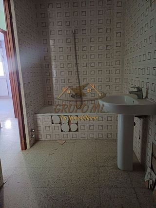 Piso en venta en Carolina (La)