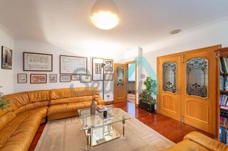 Piso en venta en Zona Teatro Campoamor en Oviedo