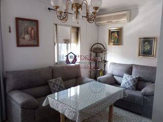 Chalet en venta en Centro - Doña Mercedes en Dos Hermanas