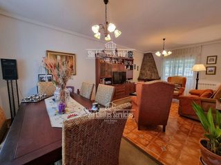 Casa adosada en venta en Yuncos