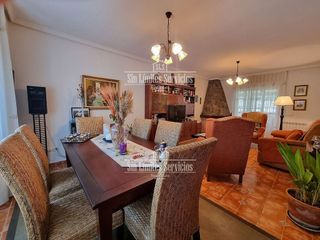 Casa adosada en venta en Yuncos