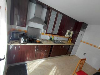 Casa adosada en venta en Tomelloso