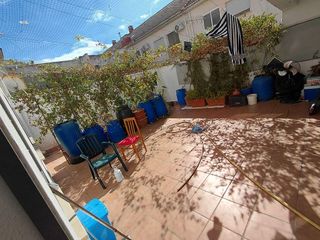 Casa adosada en venta en Tomelloso