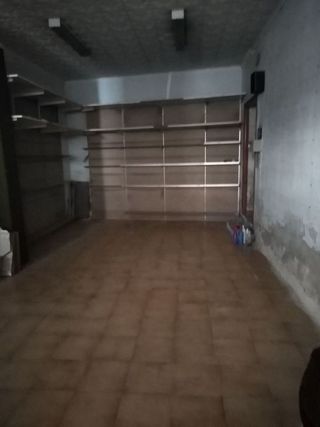 Local comercial en alquiler en Zona Papa Luna - Platja del Gurugú en Benicarló