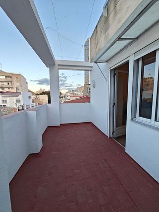 Oficina en venta en Centro en Alicante