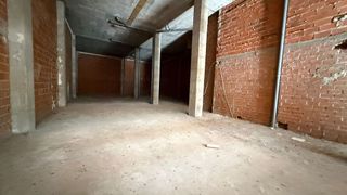 Local comercial en venta en Carretas - Huerta de Marzo - La Pajarita en Albacete