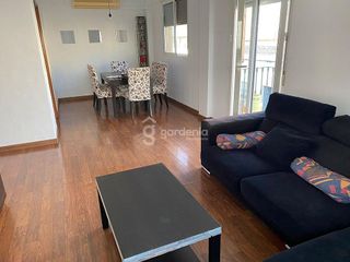 Piso en venta en Coria del Río